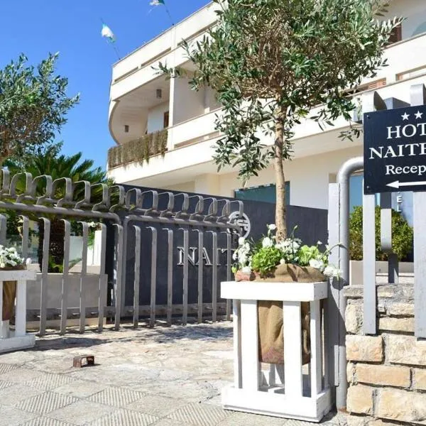 Hotel Naitendì, hotel v destinácii Cutrofiano