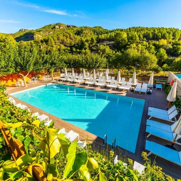 Hotel Rosaleda del Mijares, hotel v destinaci Montanejos