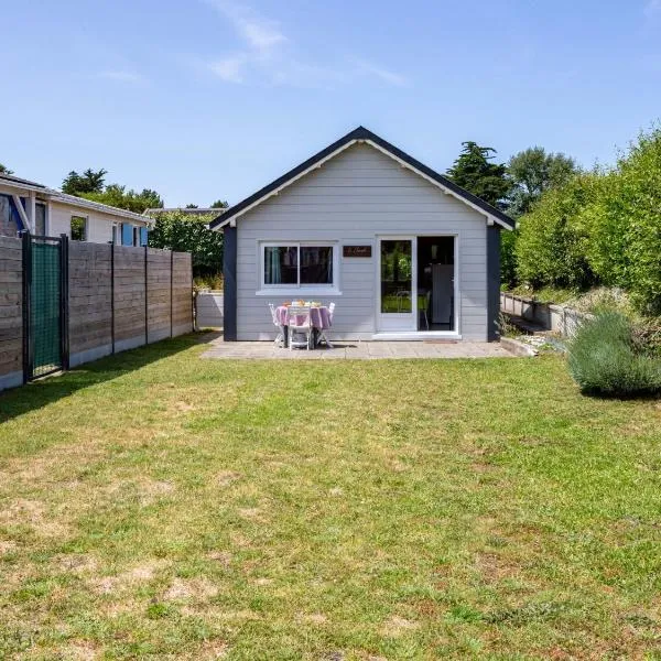Chalet Le Chamalo by Interhome, hôtel à Barneville-Plage