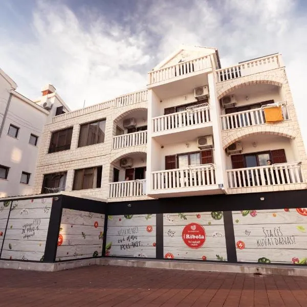 Apartmani Baki 1, hotel v destinaci Podstrana