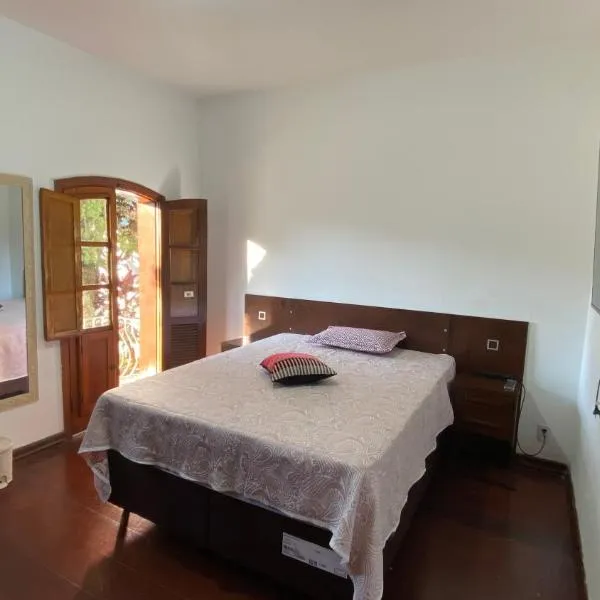 Quarto aconchegante IV, hotel in Cruzeiro