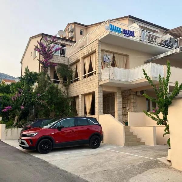 Apartmani Fani 2 min walking from sea, hotel v destinaci Orebić
