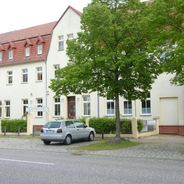 Pension Märkische Bauernstube, hotel a Schorfheide