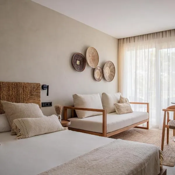 Boho Suites Formentera: Es Pujols'ta bir otel