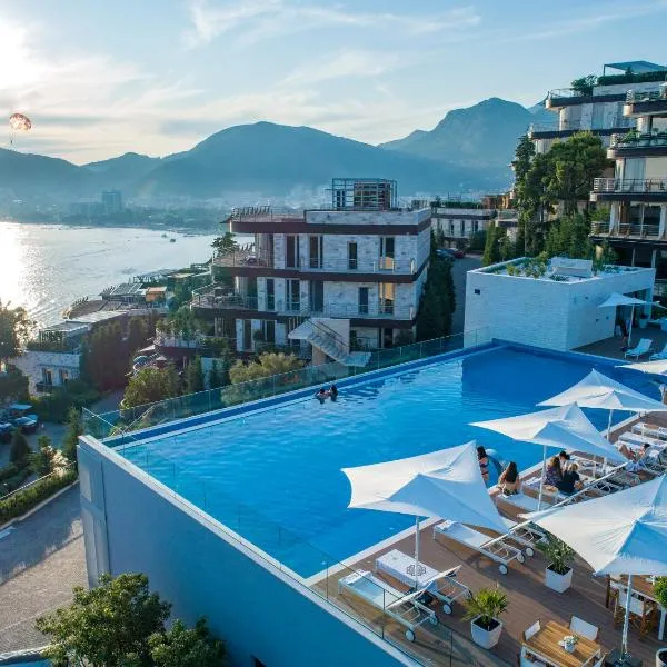 Hotel Harmonia by Dukley, hotel en Budva
