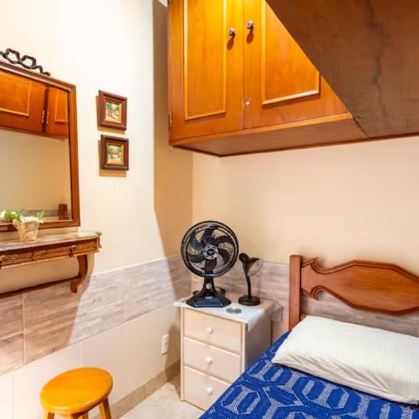 Quarto em casa de vila em Botafogo, Rio de Janeiro - Foto 2