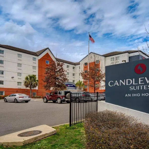 Candlewood Suites Columbia-Fort Jackson, an IHG Hotel, hotel v destinácii Hopkins