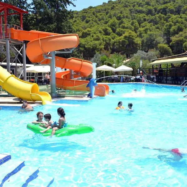 Kamares Apartments ΕΕ, hotel v destinaci Poros