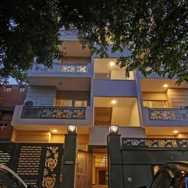 Hotel Aviraj Inn、Kalkaji Deviのホテル