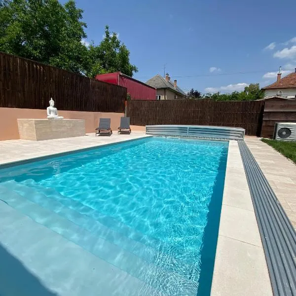 Garden Spa Resort, hotel v Budapešti