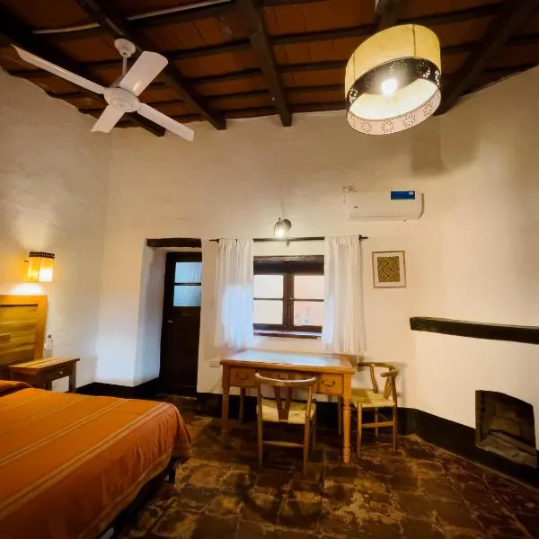 La Casona de Moldes, hotel a Coronel Moldes