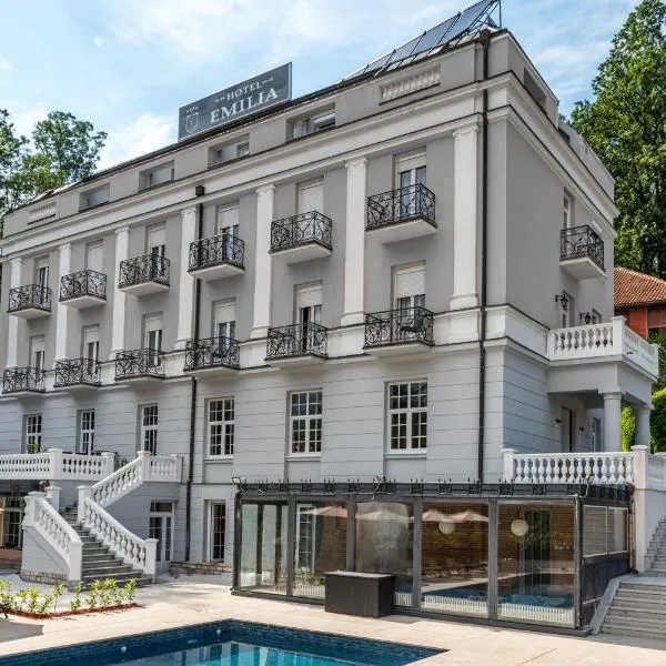 Emilia Lux Rooms, hotel u Vrnjačkoj banji