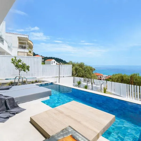 Mythodea Prive Luxury Suites, ξενοδοχείο στη Χρυσή Αμμουδιά