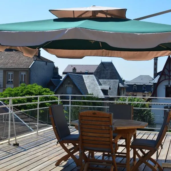 Appartement-terrasse parking privé Meublé de Tourisme 4 étoiles, hotel in Belfort