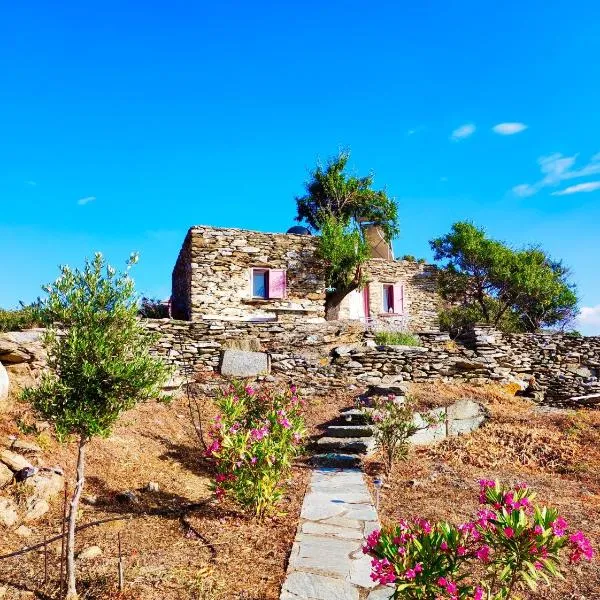 OWL’S NEST/THE PINK COTTAGE, hotel v destinaci Otziás