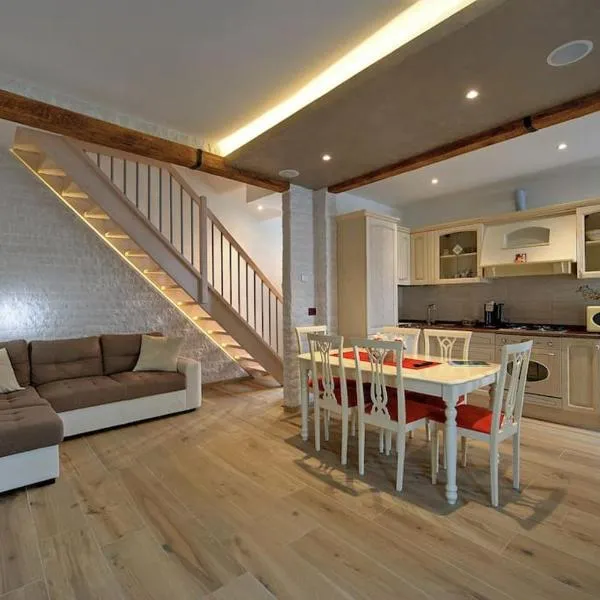 Vicolo Mincio Home, hotel v destinaci Salionze