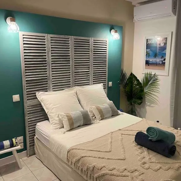 La Perle Iléenne, vue imprenable sur la mer., hotel u gradu Le Troa Ile