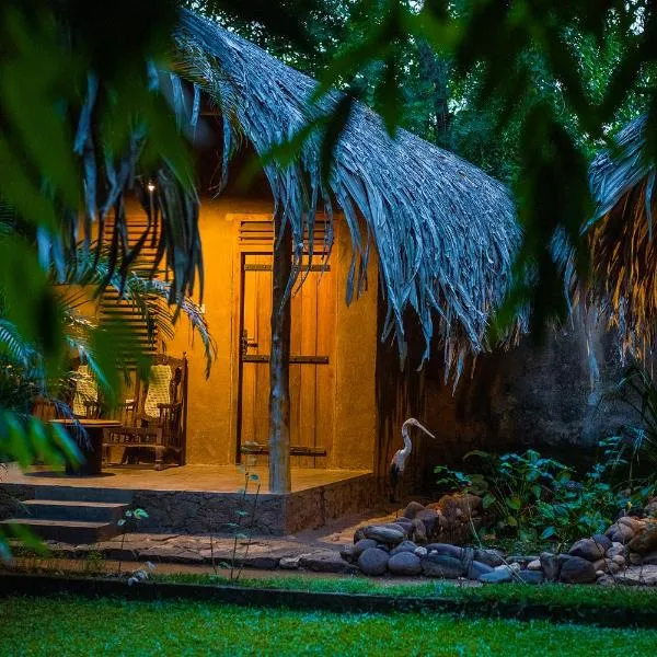 Private Organic House, hotel em Niyangama