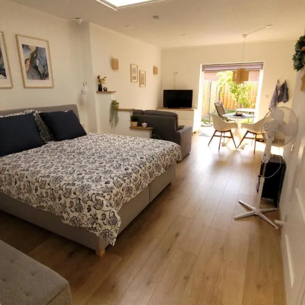 Studio Sturjalland, hotel v destinaci Sirjansland