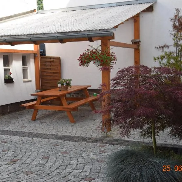 아른슈타트에 위치한 호텔 Zur Pforte