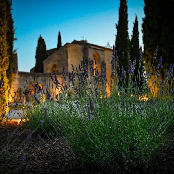 Château Saint-Pierre de Mejans, hotel di Puyvert