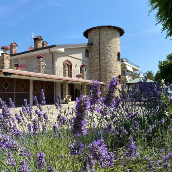 B&B Torre in Langa, hôtel à Carrù