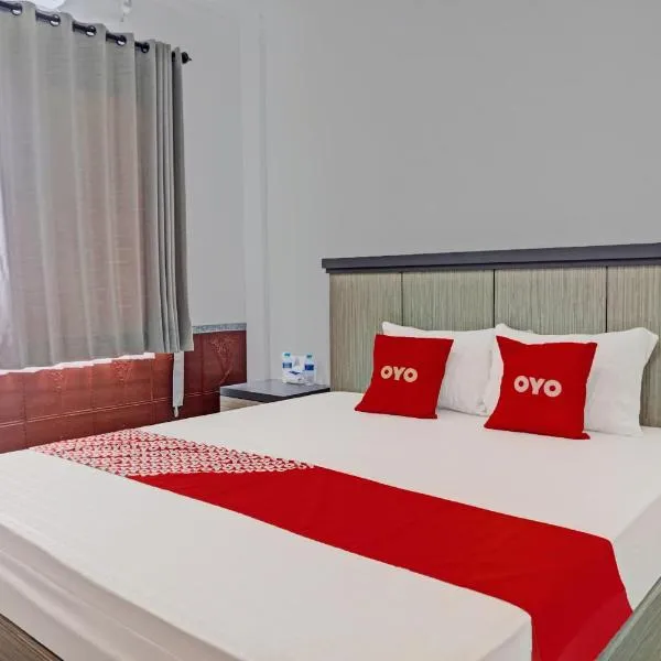 OYO 92518 De Luna Hotel, khách sạn ở Pulaubiruang