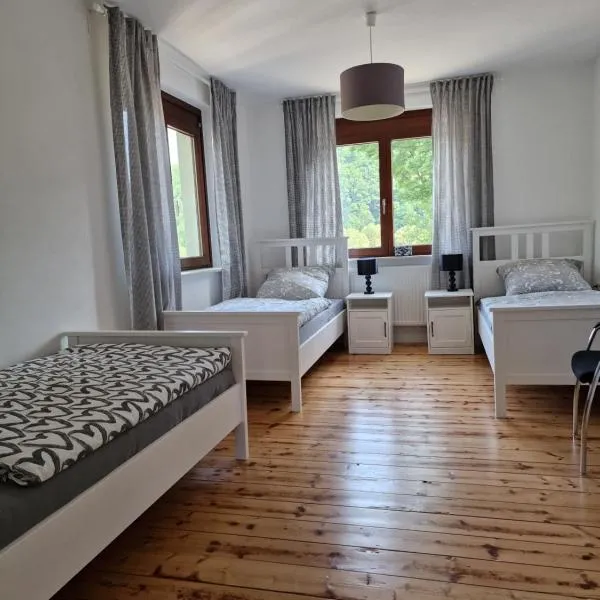Lindenwohnung an historischer Mühle, hotel v mestu Holzhausen