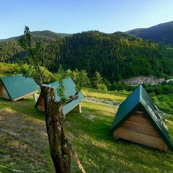 Domaćinstvo Pešića, hotel in Lubnice