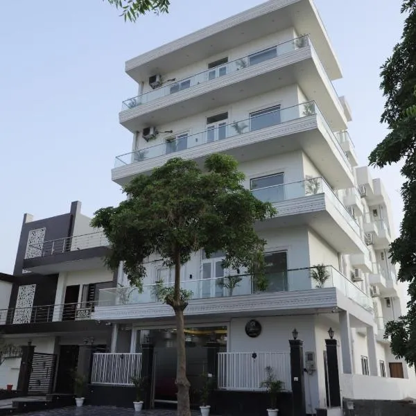 The Grove Hotels by Opulent Inn, ξενοδοχείο σε Greater Noida