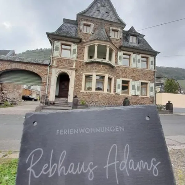 Rebhaus Adams, отель в городе Мозелькерн