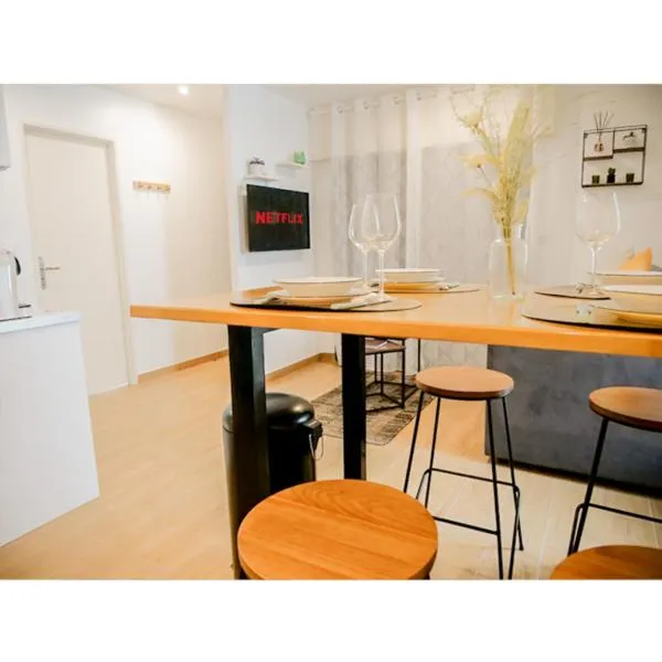 #L'Estere WiFi-Netflix-Clim, hotel v destinácii Eauze