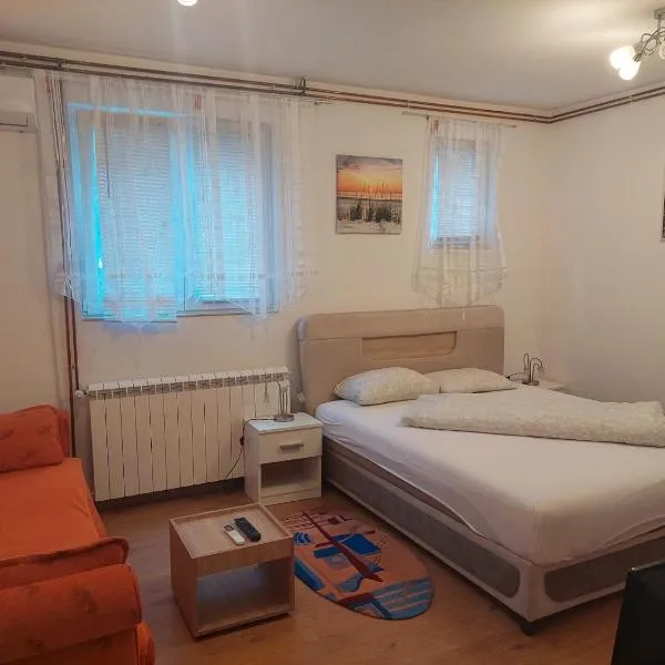Apartman Anastasija, готель у місті Surčin