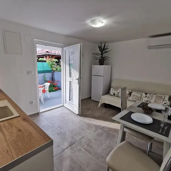 Apartmani Vana, hotel v Tribunji