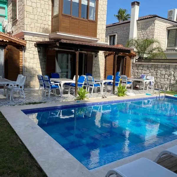 Aral Turkuaz, hotel v destinaci Cesme