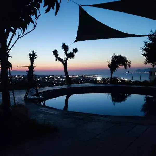 Yiorgos, amazing sunset view house，帕薩里迪的飯店