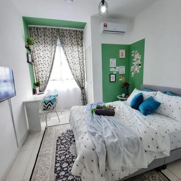 Horizon Suites near KLIA Free Wi-Fi Netflix (green), hotel in Sepang