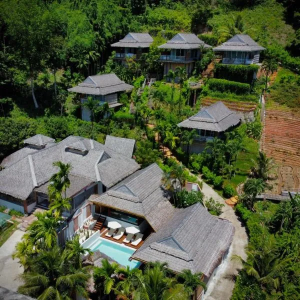 Baan Phuvara Retreat - Romantic Jacuzzi Mountain View Villas, hotell Ao Nang Beachis