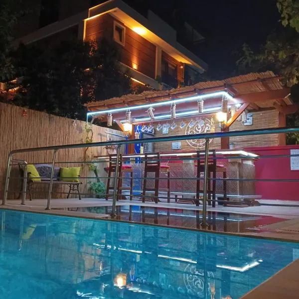 Beyaz Melek Hotel, hotel in Geyikbayırı