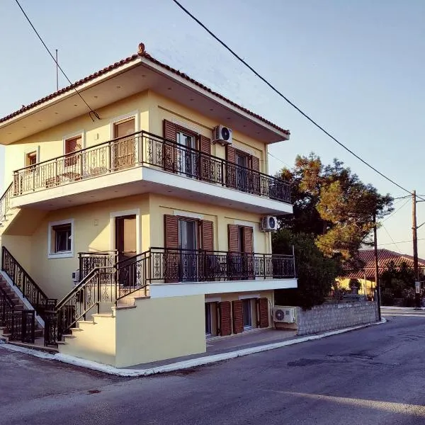 Central Moudros apartments, hotel in Roussopoúlion