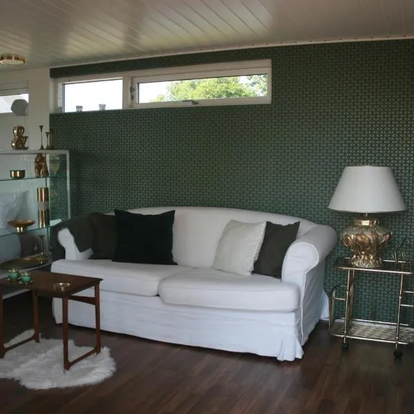 Falsterly Glamping, hotel v destinaci Horbelöv