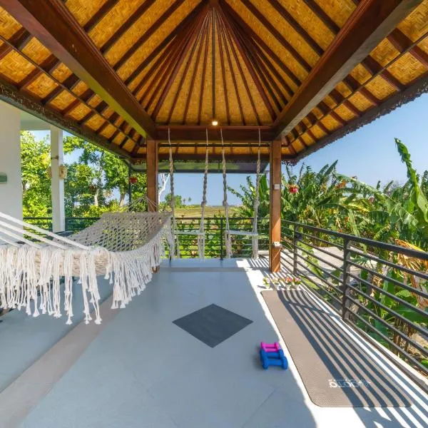 TropicalVibes 4BR RiceField, Ocean & Volcano view Canggu !, hotel a Munggu