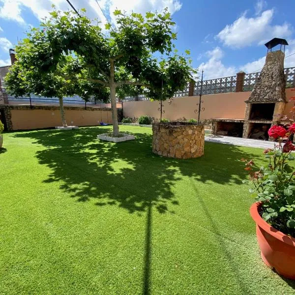 Casa Juani, hotel v destinaci Ateca
