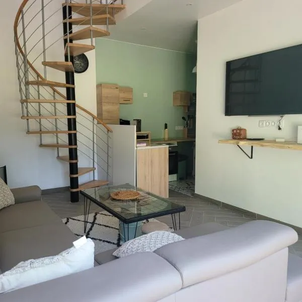 Le Little cocoon, hotel in Durtol