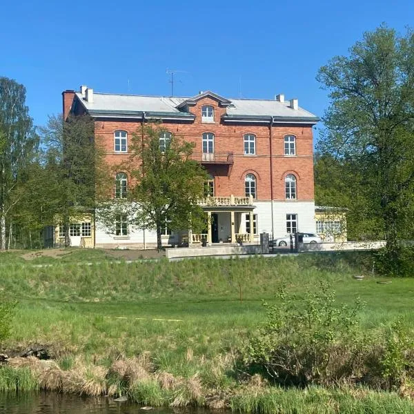 Hotel Montagne, hotel en Röfors
