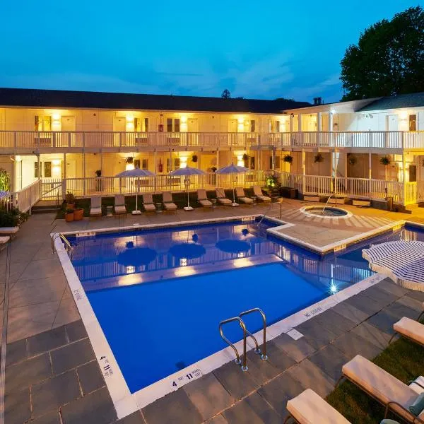 그린포트에 위치한 호텔 Greenporter Hotel