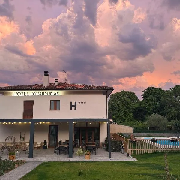 Hotel Rural Covarrubias, hotel in Hortigüela