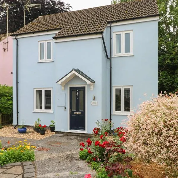 Mews Cottage, hotel in Carmarthen