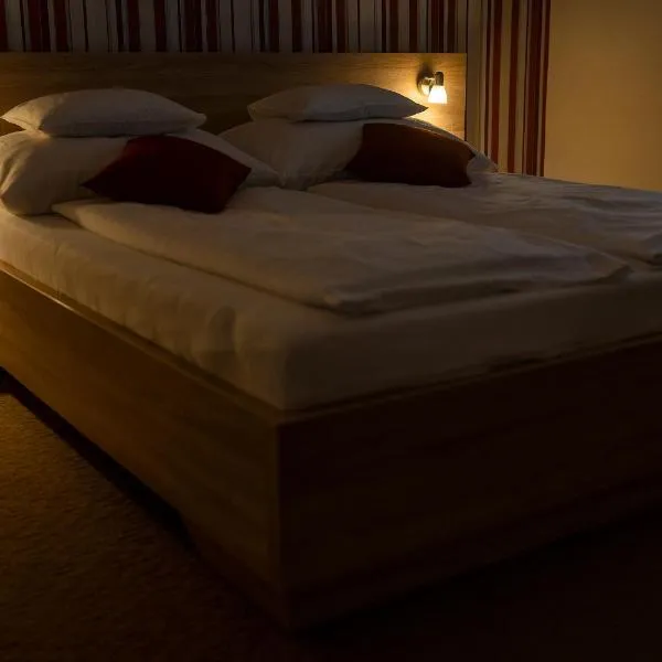 Belvárosi Nemes Apartmanház Szekszárd, hotel em Szekszárd