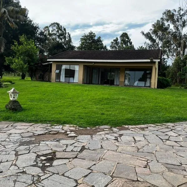 Platinum Villa Guest House, hotel in Nhlangano
